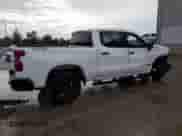 2024 Chevrolet Silverado 1500 Custom Trail Boss с VIN 3GCUDCE81RG321446, выставлен на аукционе Copart как лот 72214744 с пробегом 3 581 миль миль и Списание • Salvage title. История ставок и продаж доступна на DreamBid. Изображение 3.