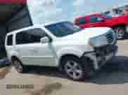 2014 Honda Pilot EX-L z VIN 5FNYF4H55EB010556, wystawiony jako IAAI lot #43027449 z przebiegiem 114 365 mil mil oraz . Historia ofert i sprzedaży dostępna na DreamBid. Obrazek 14.