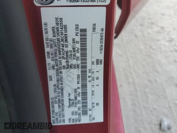 2012 Ford Fiesta SE z VIN 3FADP4EJ6CM142558, wystawiony jako Copart lot #68338545 z przebiegiem 92 137 mil mil oraz Czysty tytuł • Clean title. Historia ofert i sprzedaży dostępna na DreamBid. Obrazek 12.