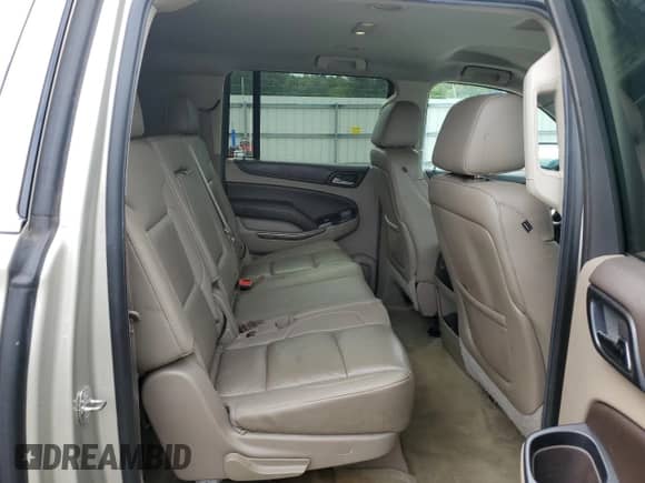 2015 Chevrolet Suburban LT с VIN 1GNSCJKC4FR300892, выставлен на аукционе Copart как лот 85494975 с пробегом 190 664 миль миль и Чистый • Clean title. История ставок и продаж доступна на DreamBid. Изображение 11.