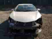 2019 Toyota Corolla L с VIN 5YFBURHE6KP923142, выставлен на аукционе Copart как лот 81446285 с пробегом 122 057 миль миль и Списание • Salvage title. История ставок и продаж доступна на DreamBid. Изображение 5.