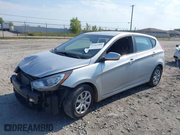2014 Hyundai Accent GS с VIN KMHCT5AE3EU194529, выставлен на аукционе IAAI как лот 43365090 с пробегом 100 591 миль миль и . История ставок и продаж доступна на DreamBid. Изображение 2.