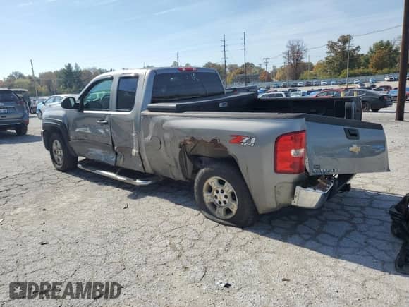 2007 Chevrolet Silverado 1500 Work Truck с VIN 2GCEK19C371664357, выставлен на аукционе Copart как лот 76733594 с пробегом 191 133 миль миль и На запчасти • Non repairable. История ставок и продаж доступна на DreamBid. Изображение 2.