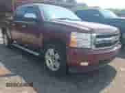 2008 Chevrolet Silverado 1500 1LT with VIN 2GCEC13J281152630, listed as a IAAI auction lot 42872477 with 265,481 mi miles and . Bid and sale history available at DreamBid. Image 1.