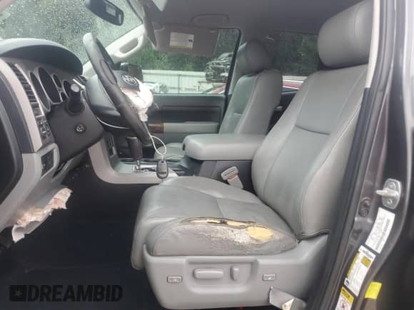 2012 Toyota Tundra Limited z VIN 5TFSY5F10CX132864, wystawiony jako Copart lot #70156505 z przebiegiem 186 395 mil mil oraz Szkoda całkowita • Salvage title. Historia ofert i sprzedaży dostępna na DreamBid. Obrazek 7.