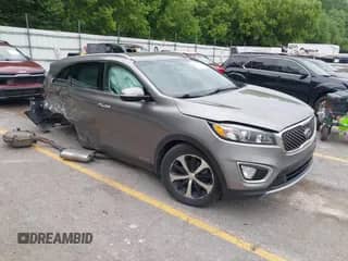 2018 Kia Sorento EX with VIN 5XYPHDA56JG405977, listed as a IAAI auction lot 42486131 with 155,046 mi miles and . Bid and sale history available at DreamBid. Image 1.
