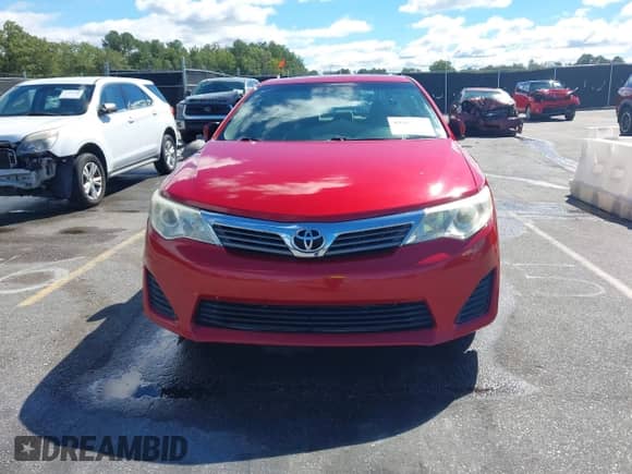 2014 Toyota Camry SE z VIN 4T1BF1FK2EU730316, wystawiony jako IAAI lot #43417761 z przebiegiem 125 092 mil mil oraz . Historia ofert i sprzedaży dostępna na DreamBid. Obrazek 12.