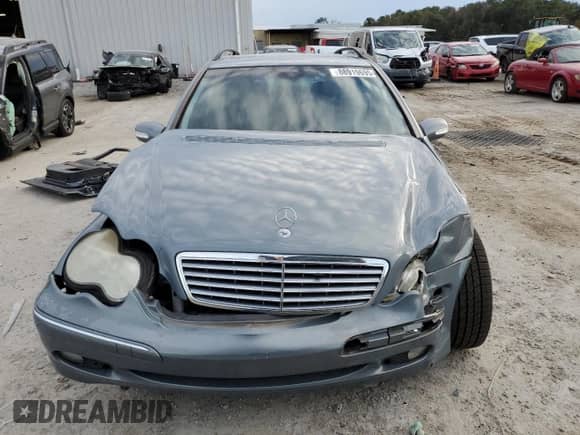 2004 Mercedes-Benz C 240 with VIN WDBRH61J44F512646, listed as a Copart auction lot 88919695 with Not provided miles and Salvage title. Bid and sale history available at DreamBid. Image 5.