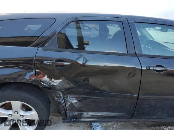 2005 Dodge Magnum SE with VIN 2D4FV48V55H692409, listed as a Copart auction lot 55905624 with 221,676 mi miles and Salvage title. Bid and sale history available at DreamBid. Image 10.