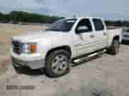 2011 GMC Sierra 1500 SLT z VIN 3GTP2WE31BG346653, wystawiony jako Copart lot #62480455 z przebiegiem 162 771 mil mil oraz Szkoda całkowita • Salvage title. Historia ofert i sprzedaży dostępna na DreamBid. Obrazek 1.