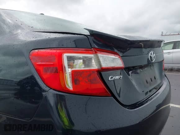 2012 Toyota Camry SE with VIN 4T1BK1FK1CU508410, listed as a IAAI auction lot 43324288 with 234,414 mi miles and . Bid and sale history available at DreamBid. Image 6.