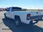 2002 Dodge RAM z VIN 3B7KC26652M279498, wystawiony jako IAAI lot #40383237 z przebiegiem 69 362 mil mil oraz . Historia ofert i sprzedaży dostępna na DreamBid. Obrazek 14.
