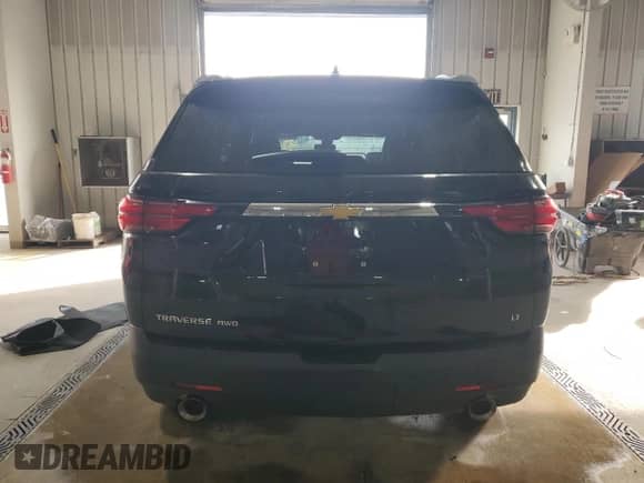 2022 Chevrolet Traverse LT with VIN 1GNEVHKW7NJ111600, listed as a Copart auction lot 83984865 with 83,364 mi miles and Salvage title. Bid and sale history available at DreamBid. Image 6.