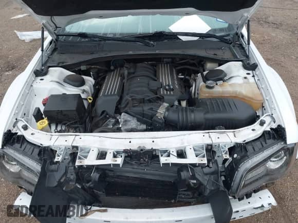 2014 Chrysler 300 SRT-8 с VIN 2C3CCAFJ6EH156853, выставлен на аукционе IAAI как лот 42370748 с пробегом 44 434 миль миль и . История ставок и продаж доступна на DreamBid. Изображение 10.