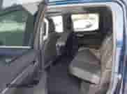 2022 Chevrolet Silverado 1500 LTZ z VIN 2GCUDGED8N1511011, wystawiony jako IAAI lot #41378959 z przebiegiem 30 665 mil mil oraz . Historia ofert i sprzedaży dostępna na DreamBid. Obrazek 8.