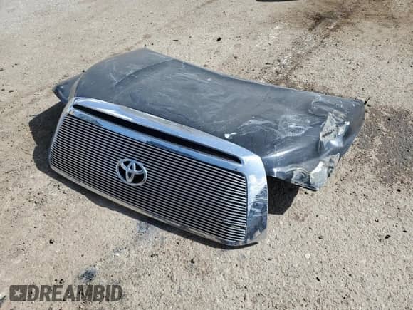 2012 Toyota Tundra z VIN 5TFRU5F10CX028076, wystawiony jako Copart lot #50353735 z przebiegiem 171 321 mil mil oraz Szkoda całkowita • Salvage title. Historia ofert i sprzedaży dostępna na DreamBid. Obrazek 12.