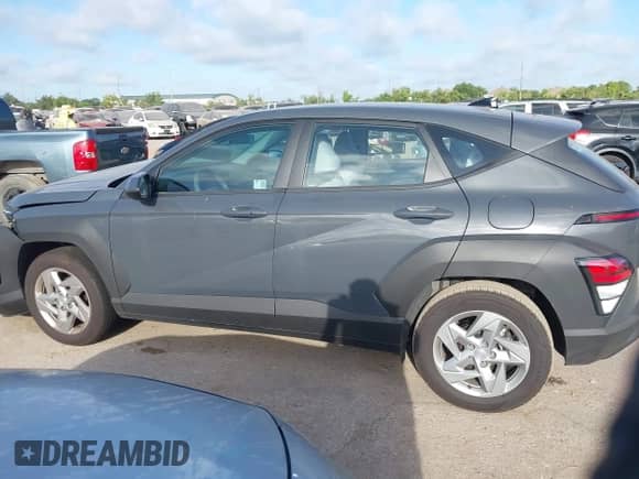 2025 Hyundai Kona SE с VIN KM8HA3AB1SU260965, выставлен на аукционе IAAI как лот 42804449 с пробегом 3 039 миль миль и . История ставок и продаж доступна на DreamBid. Изображение 15.