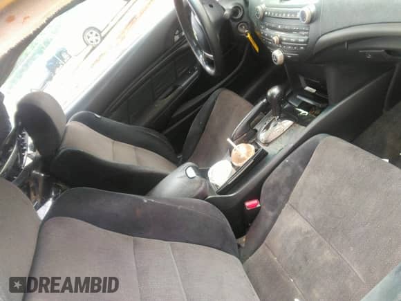 2008 Honda Accord LX-S with VIN 1HGCS12338A015099, listed as a IAAI auction lot 42378514 with 185,092 mi miles and . Bid and sale history available at DreamBid. Image 5.