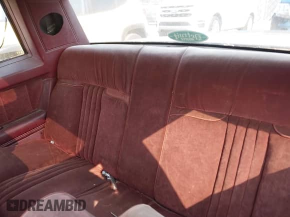 1984 Chevrolet Monte Carlo с VIN 1G1AZ37H9ER201513, выставлен на аукционе IAAI как лот 42416804 с пробегом 80 467 миль миль и . История ставок и продаж доступна на DreamBid. Изображение 8.