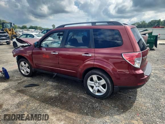 2009 Subaru Forester X with VIN JF2SH63639H766552, listed as a Copart auction lot 69030415 with Not provided miles and Non repairable. Bid and sale history available at DreamBid. Image 2.
