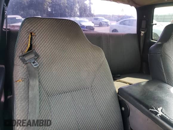 2000 Dodge 1500 с VIN 3B7HC12Y5YG100850, выставлен на аукционе Copart как лот 56823315 с пробегом 413 029 миль миль и Списание • Salvage title. История ставок и продаж доступна на DreamBid. Изображение 10.