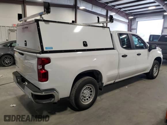 2024 Chevrolet Silverado 1500 Work Truck with VIN 1GCRAAEK0RZ282640, listed as a Copart auction lot 71869974 with 11,398 mi miles and Salvage title. Bid and sale history available at DreamBid. Image 3.