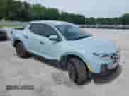 2024 Hyundai Santa Cruz SE с VIN 5NTJADAE8RH095735, выставлен на аукционе Copart как лот 56501585 с пробегом 19 485 миль миль и Списание • Salvage title. История ставок и продаж доступна на DreamBid. Изображение 4.