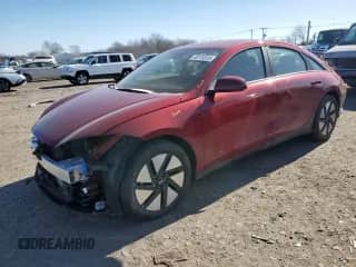 2024 Hyundai Ioniq 6 SE с VIN KMHM24AA5RA071711, выставлен на аукционе Copart как лот 46179315 с пробегом 4 621 миль миль и Списание • Salvage title. История ставок и продаж доступна на DreamBid. Изображение 1.