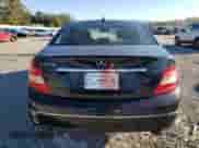 2009 Mercedes-Benz C 300 Sport z VIN WDDGF54X59R078466, wystawiony jako Copart lot #85598575 z przebiegiem 139 860 mil mil oraz Szkoda całkowita • Salvage title. Historia ofert i sprzedaży dostępna na DreamBid. Obrazek 6.