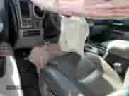 2012 Toyota Tundra Limited z VIN 5TFSY5F13CX128131, wystawiony jako Copart lot #78947464 z przebiegiem 132 206 mil mil oraz Szkoda całkowita • Salvage title. Historia ofert i sprzedaży dostępna na DreamBid. Obrazek 8.