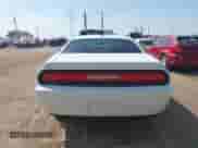 2013 Dodge Challenger R/T Plus z VIN 2C3CDYBT8DH535302, wystawiony jako IAAI lot #43237566 z przebiegiem 91 939 mil mil oraz . Historia ofert i sprzedaży dostępna na DreamBid. Obrazek 17.