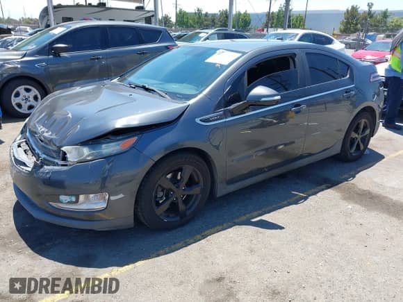 2013 Chevrolet Volt with VIN 1G1RE6E49DU106512, listed as a IAAI auction lot 42920120 with 121,700 mi miles and . Bid and sale history available at DreamBid. Image 18.