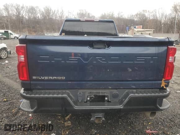 2023 Chevrolet Silverado 3500HD Work Truck с VIN 1GC4YSEY6PF123118, выставлен на аукционе Copart как лот 83081544 с пробегом 137 122 миль миль и Списание • Salvage title. История ставок и продаж доступна на DreamBid. Изображение 6.