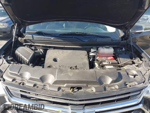 2019 Chevrolet Traverse LT with VIN 1GNEVHKW8KJ233538, listed as a IAAI auction lot 43425798 with 131,047 mi miles and . Bid and sale history available at DreamBid. Image 10.