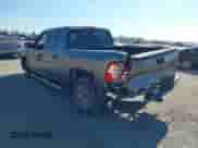 2012 Chevrolet Silverado 1500 LS z VIN 3GCPCREA2CG304751, wystawiony jako IAAI lot #43454086 z przebiegiem 201 223 mil mil oraz . Historia ofert i sprzedaży dostępna na DreamBid. Obrazek 3.