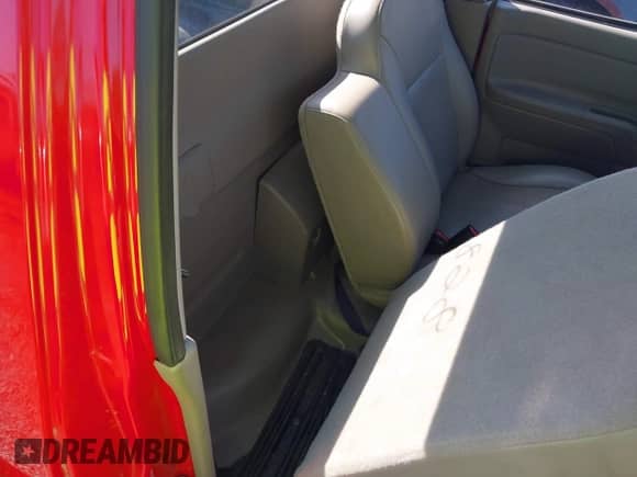 2006 Chevrolet Colorado Work Truck with VIN 1GCCS148468185547, listed as a IAAI auction lot 42384828 with 66,336 mi miles and . Bid and sale history available at DreamBid. Image 8.