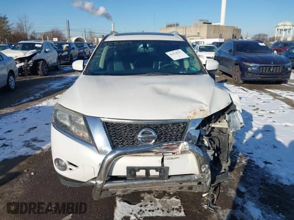 2014 Nissan Pathfinder SV z VIN 5N1AR2MN5EC655560, wystawiony jako IAAI lot #41170237 z przebiegiem 101 665 mil mil oraz . Historia ofert i sprzedaży dostępna na DreamBid. Obrazek 12.