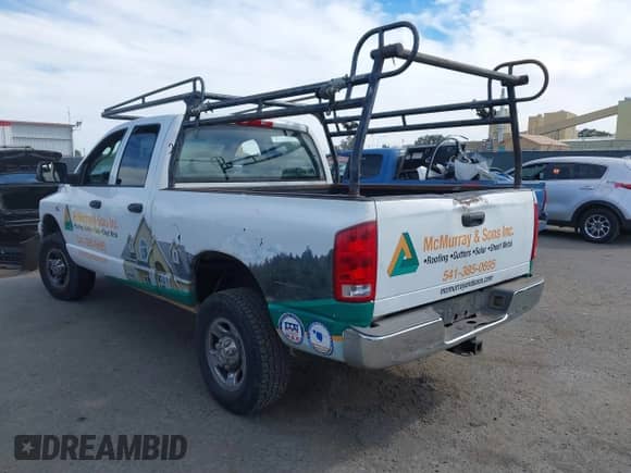 2006 Dodge 2500 SLT z VIN 1D7KS28C66J140656, wystawiony jako IAAI lot #40547730 z przebiegiem Nie podano mil oraz . Historia ofert i sprzedaży dostępna na DreamBid. Obrazek 3.