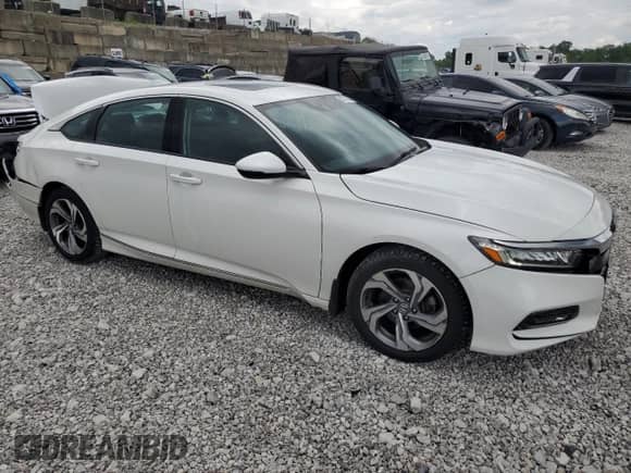 2018 Honda Accord EX-L with VIN 1HGCV1F63JA036813, listed as a Copart auction lot 62730445 with 116,753 mi miles and Salvage title. Bid and sale history available at DreamBid. Image 4.