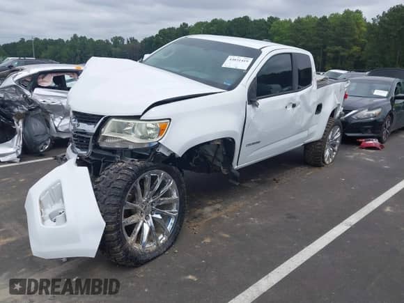 2015 Chevrolet Colorado 2WD WT with VIN 1GCHSAEA0F1142873, listed as a IAAI auction lot 43031419 with 176,545 mi miles and . Bid and sale history available at DreamBid. Image 2.
