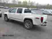 2012 Chevrolet Colorado 2LT z VIN 1GCHSDFE6C8170053, wystawiony jako IAAI lot #42006134 z przebiegiem 145 696 mil mil oraz . Historia ofert i sprzedaży dostępna na DreamBid. Obrazek 3.