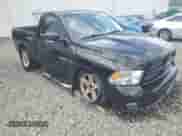 2010 Dodge 1500 Sport z VIN 3D7JV1ET0AG191856, wystawiony jako Copart lot #65118404 z przebiegiem 65 338 mil mil oraz Szkoda całkowita • Salvage title. Historia ofert i sprzedaży dostępna na DreamBid. Obrazek 4.