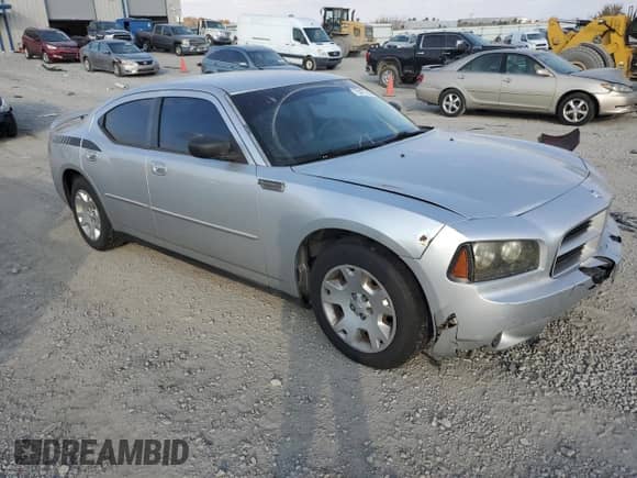 2007 Dodge Charger с VIN 2B3KA43G07H837277, выставлен на аукционе Copart как лот 75477743 с пробегом 248 624 миль миль и Списание • Salvage title. История ставок и продаж доступна на DreamBid. Изображение 4.