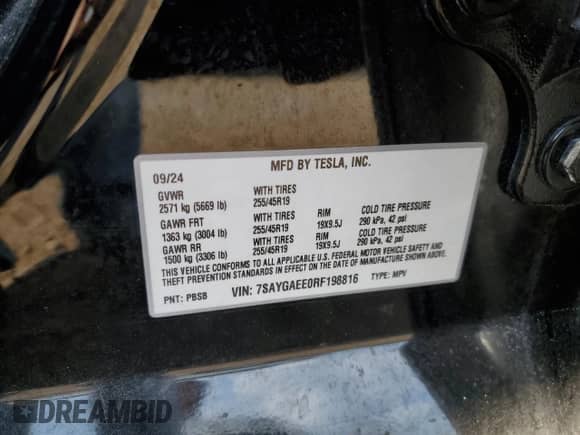 2024 Tesla Model Y Long Range with VIN 7SAYGAEE0RF198816, listed as a Copart auction lot 69198375 with 40,814 mi miles and Salvage title. Bid and sale history available at DreamBid. Image 12.