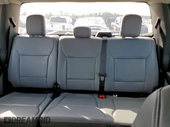 2024 Ford F-250 XL z VIN 1FT7W2BT0RED97130, wystawiony jako Copart lot #58915155 z przebiegiem 17 269 mil mil oraz Szkoda całkowita • Salvage title. Historia ofert i sprzedaży dostępna na DreamBid. Obrazek 10.