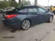 2013 Hyundai Sonata SE z VIN 5NPEC4AC1DH799874, wystawiony jako Copart lot #81925115 z przebiegiem 132 411 mil mil oraz Szkoda całkowita • Salvage title. Historia ofert i sprzedaży dostępna na DreamBid. Obrazek 3.