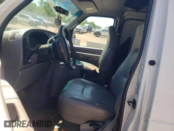 2002 Ford Econoline Cargo with VIN 1FTRE14272HA73588, listed as a Copart auction lot 56753015 with 243,587 mi miles and Salvage title. Bid and sale history available at DreamBid. Image 7.