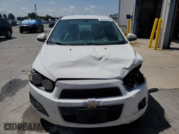 2016 Chevrolet Sonic LTZ with VIN 1G1JE5SB8G4135515, listed as a Copart auction lot 65235535 with 133,379 mi miles and Salvage title. Bid and sale history available at DreamBid. Image 5.