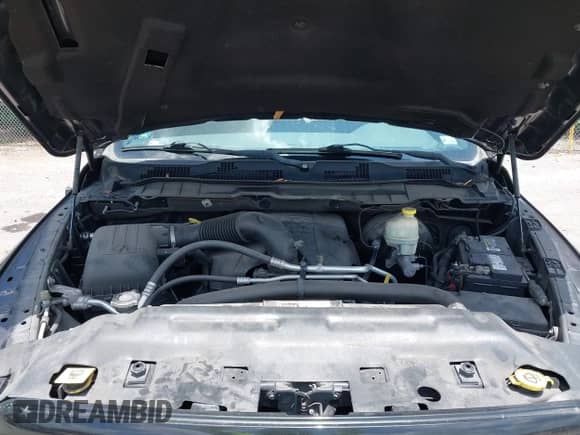 2015 Ram 1500 Express z VIN 1C6RR7KT4FS681751, wystawiony jako IAAI lot #42879290 z przebiegiem 97 304 mil mil oraz . Historia ofert i sprzedaży dostępna na DreamBid. Obrazek 10.