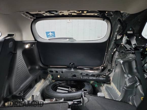 2025 Honda HR-V LX with VIN 3CZRZ1H34SM728724, listed as a Copart auction lot 85321265 with 8,221 mi miles and Salvage title. Bid and sale history available at DreamBid. Image 10.